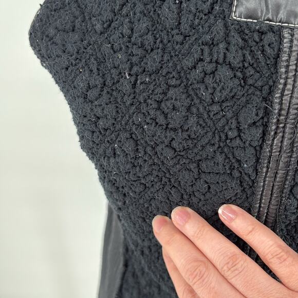 Prana Women’s Black Quilted Zip Up Vest Size Small - Picture 10 of 14